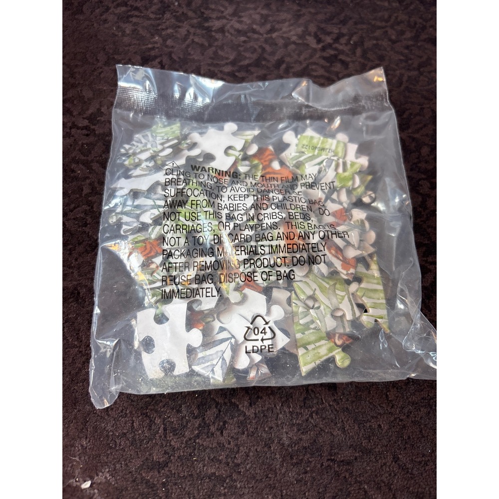 Tag Tiger Palm Shaped Puzzle 70 Piece Jungle Theme G16742 - Picture 3 of 3